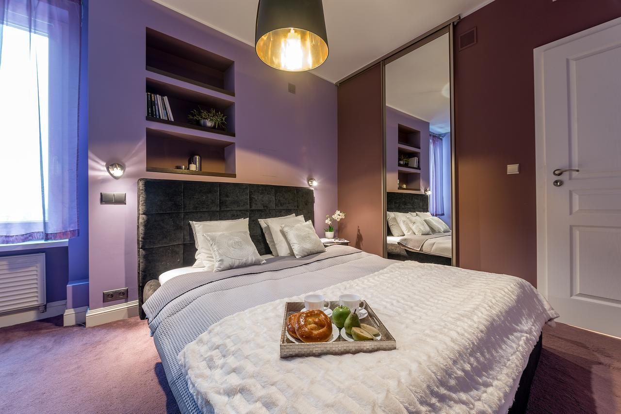 P&O Apartments Metro Nowy Swiat Warsaw Exterior photo