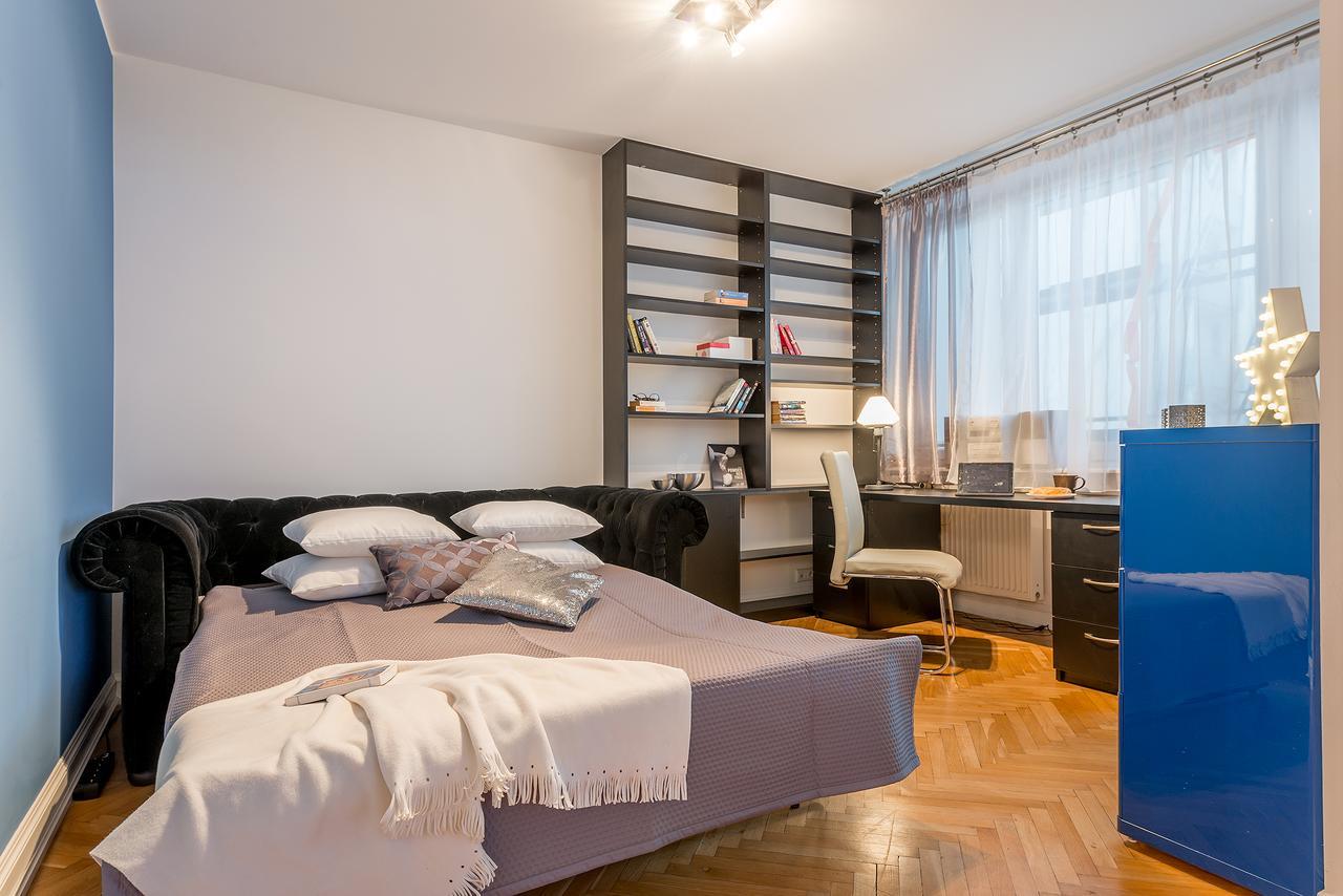 P&O Apartments Metro Nowy Swiat Warsaw Exterior photo